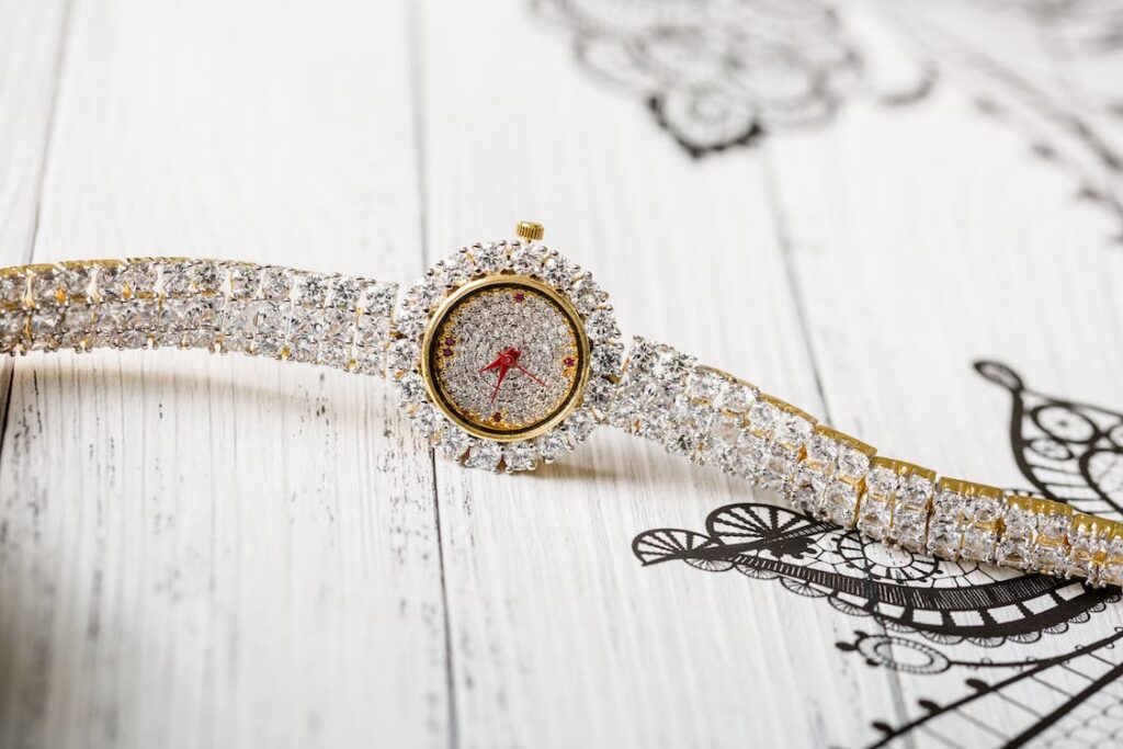 女性用のドレスウォッチ